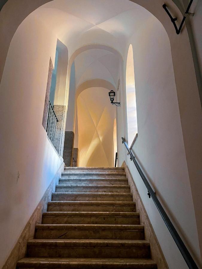 Apartamento Chez Marie Napoli Exterior foto