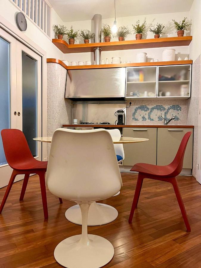 Apartamento Chez Marie Napoli Exterior foto
